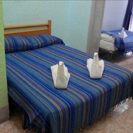 Hostal Eden Barselona Dış mekan fotoğraf