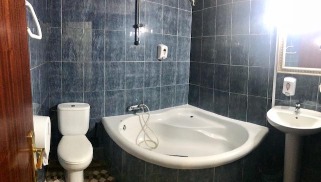 Hostal Eden Barselona Dış mekan fotoğraf